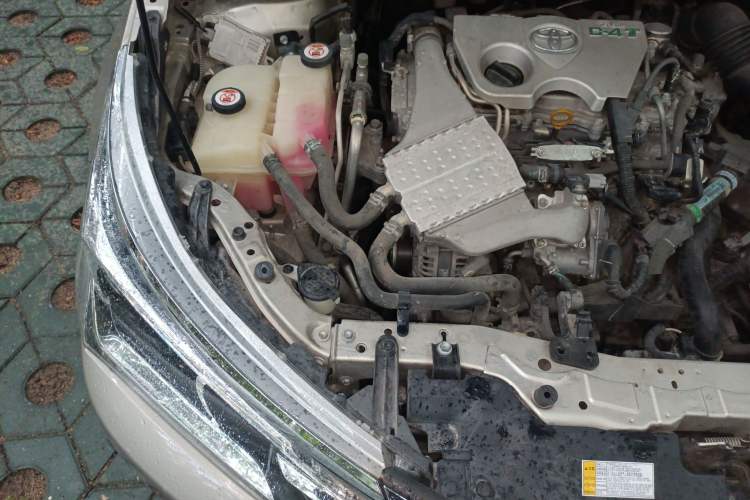 Used Toyota Corolla 2017 Revised Version 1.2T S-CVT GL-i Engine Bay Right