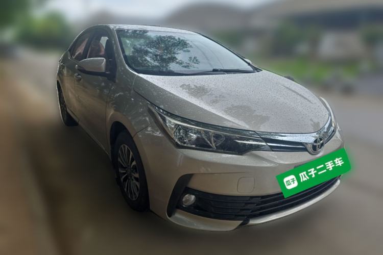 Used Toyota Corolla 2017 Revised Version 1.2T S-CVT GL-i Front Right 45 Deg