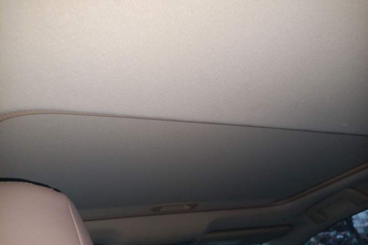 Used Toyota Corolla 2017 Revised Version 1.2T S-CVT GL-i Headliner