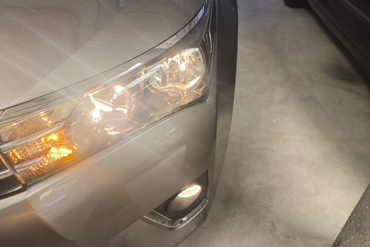 Used Toyota Corolla 2017 Revised Version 1.6L S-CVT GL Left Front Headlight