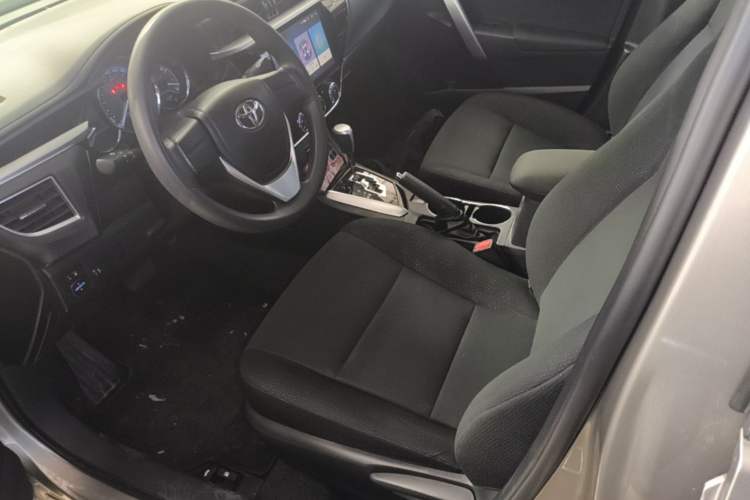 Used Toyota Corolla 2017 Revised Version 1.6L S-CVT GL Left Front Seat