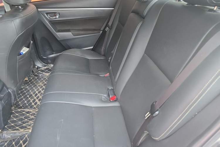 Used Toyota Corolla 2017 Revised Version 1.2T S-CVT GL-i Left Rear Seat