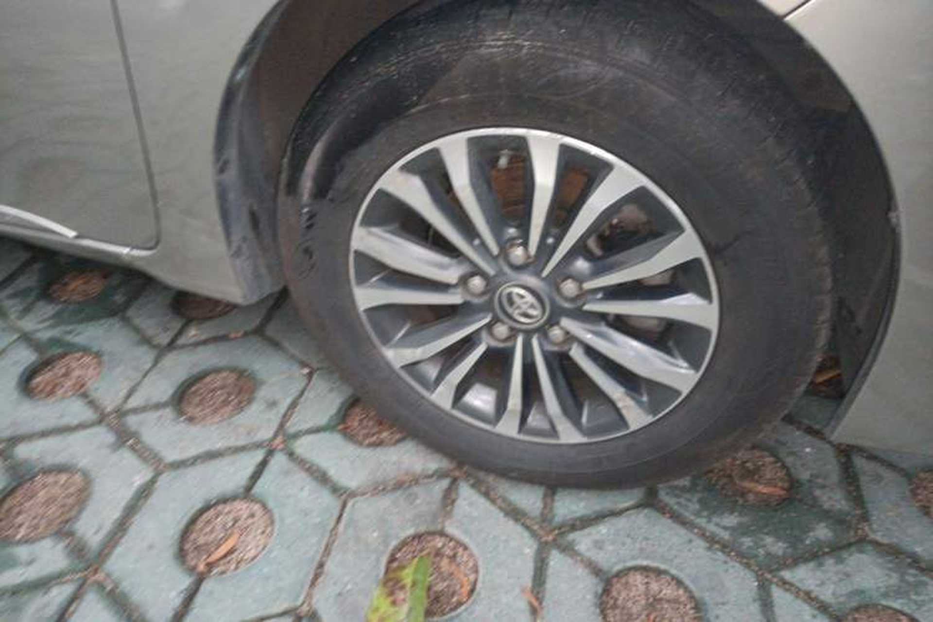 Used Toyota Corolla 2017 Revised Version 1.2T S-CVT GL-i Right Front Wheel Hub