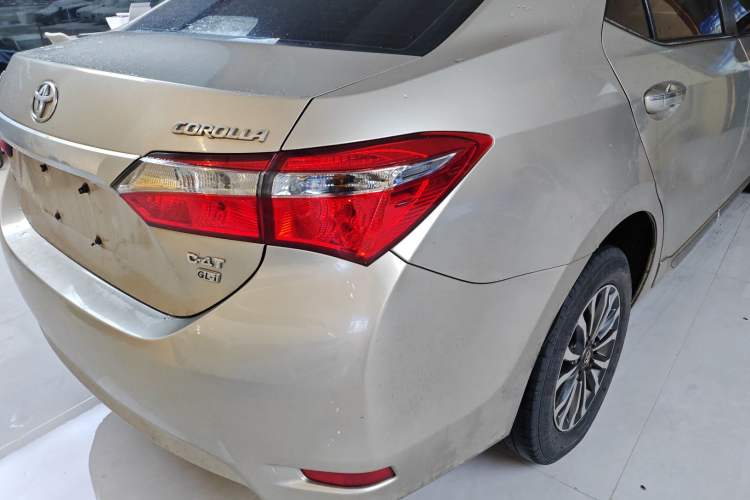 Used Toyota Corolla 2017 Revised Version 1.2T S-CVT GL-i Right Rear Taillight