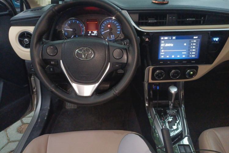 Used Toyota Corolla 2017 Revised Version 1.2T S-CVT GL-i Steering Wheel