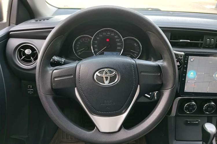 Used Toyota Corolla 2017 Revised Version 1.2T S-CVT GL Steering Wheel