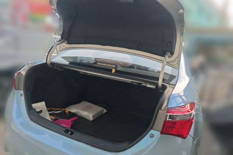 Used Toyota Corolla 2017 Revised Version 1.2T S-CVT GL Trunk