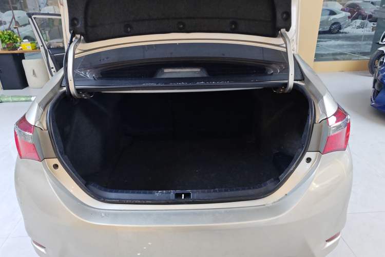 Used Toyota Corolla 2017 Revised Version 1.2T S-CVT GL-i Trunk