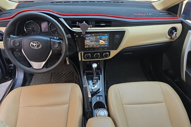 Used Toyota Corolla 2018 1.2T S-CVT GL-i Zhihui Edition Center Console
