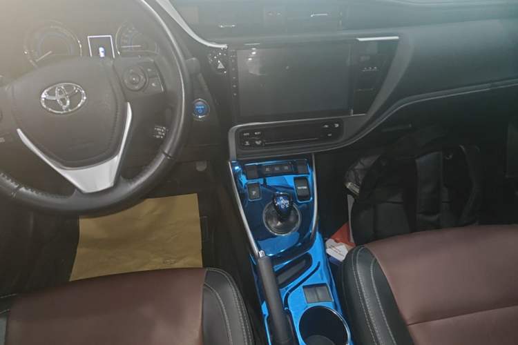 Used Toyota Corolla 2018 Dual-Engine 1.8L E-CVT Smart Edition Audio And AC Panel