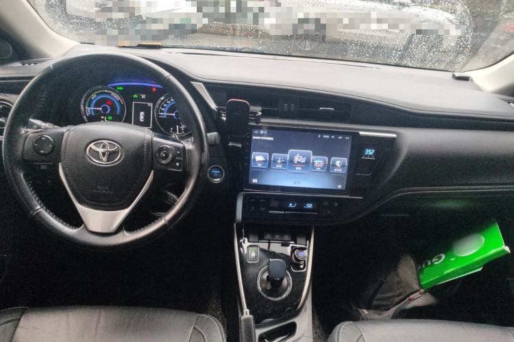 Used Toyota Corolla 2018 Dual-Engine 1.8L E-CVT Smart Edition Center Console