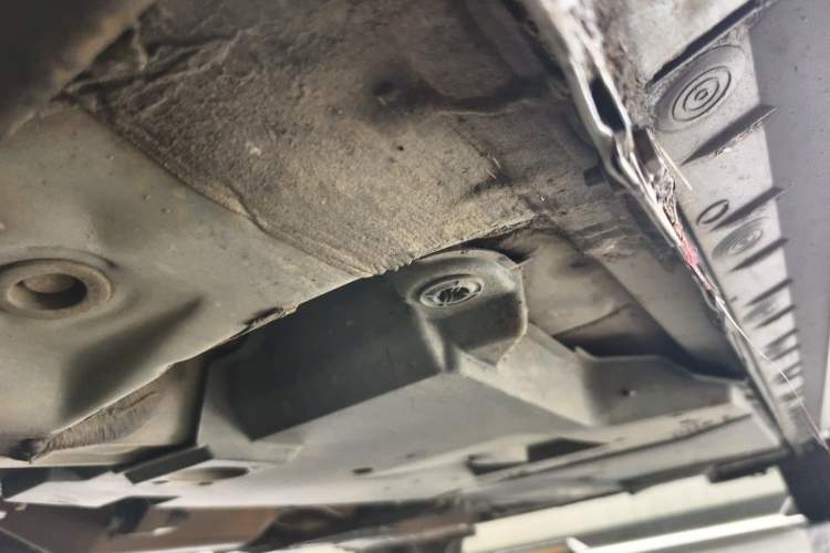 Used Toyota Corolla 2018 Dual-Engine 1.8L E-CVT Smart Edition Chassis Front Left