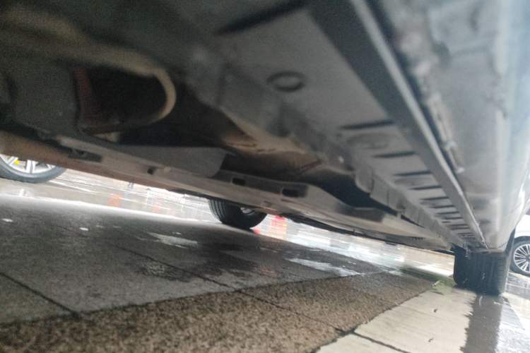 Used Toyota Corolla 2018 Dual-Engine 1.8L E-CVT Smart Edition Chassis Rear Right