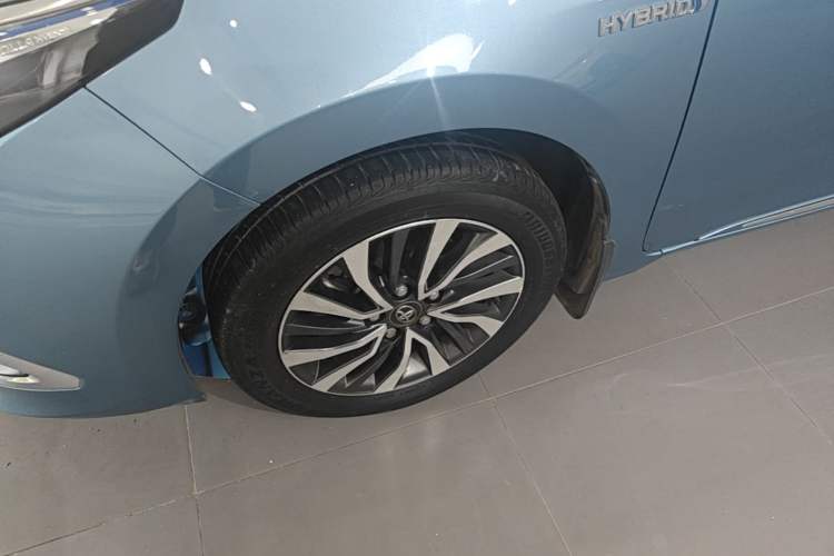 Used Toyota Corolla 2018 Dual-Engine 1.8L E-CVT Smart Edition Exterior 4