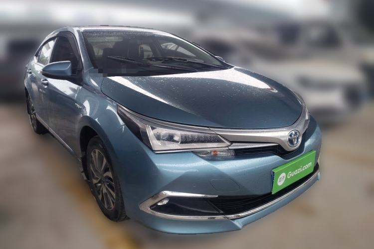 Used Toyota Corolla 2018 Dual-Engine 1.8L E-CVT Smart Edition Front Right 45 Deg