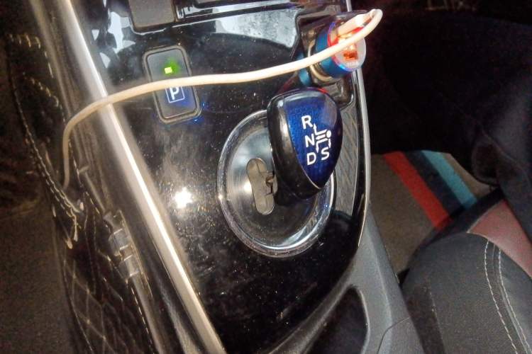 Used Toyota Corolla 2018 Dual-Engine 1.8L E-CVT Smart Edition Gear Lever
