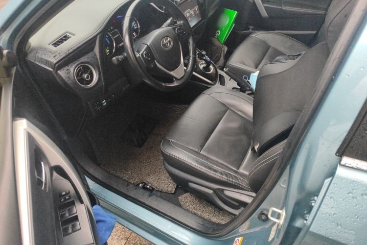 Used Toyota Corolla 2018 Dual-Engine 1.8L E-CVT Smart Edition Left Front Seat