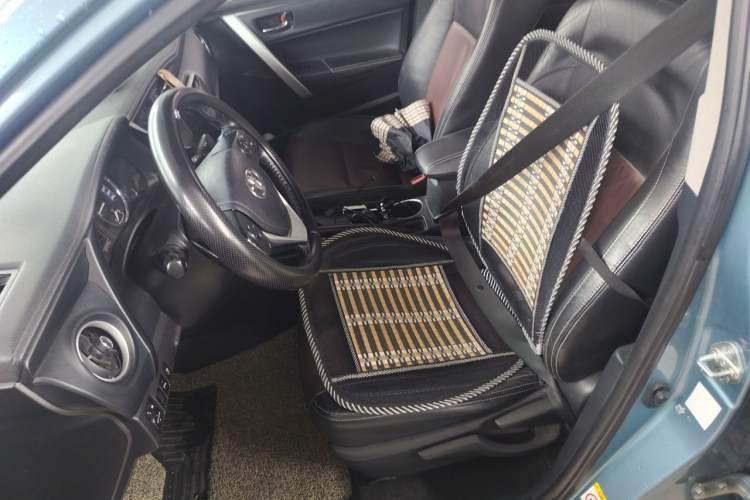Used Toyota Corolla 2018 Dual-Engine 1.8L E-CVT Smart Edition Left Front Seat