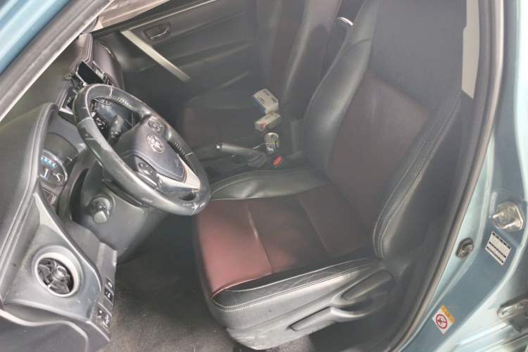 Used Toyota Corolla 2018 Dual-Engine 1.8L E-CVT Smart Edition Left Front Seat