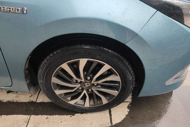 Used Toyota Corolla 2018 Dual-Engine 1.8L E-CVT Smart Edition Right Front Wheel Hub