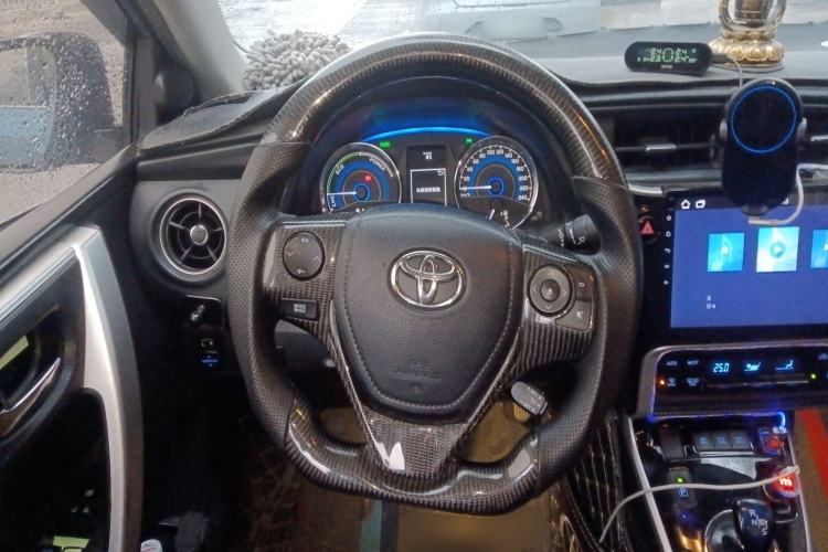 Used Toyota Corolla 2018 Dual-Engine 1.8L E-CVT Smart Edition Steering Wheel
