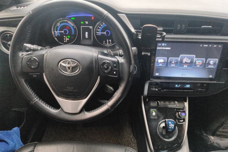 Used Toyota Corolla 2018 Dual-Engine 1.8L E-CVT Smart Edition Steering Wheel
