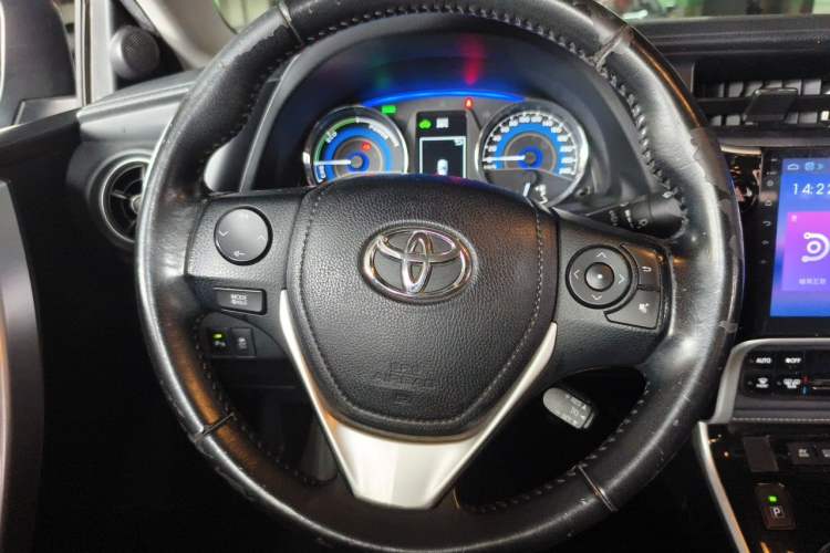 Used Toyota Corolla 2018 Dual-Engine 1.8L E-CVT Smart Edition Steering Wheel