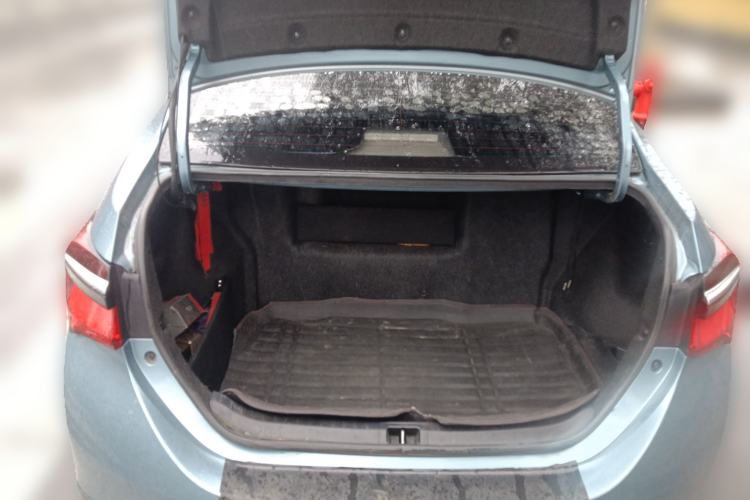 Used Toyota Corolla 2018 Dual-Engine 1.8L E-CVT Smart Edition Trunk