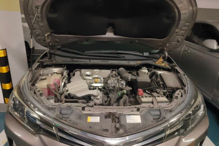Used Toyota Corolla 2018 1.2T S-CVT GL Smart Enjoyment Version Engine Bay