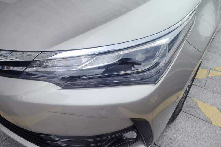 Used Toyota Corolla 2018 1.2T S-CVT GL-i Zhihui Edition Left Front Headlight