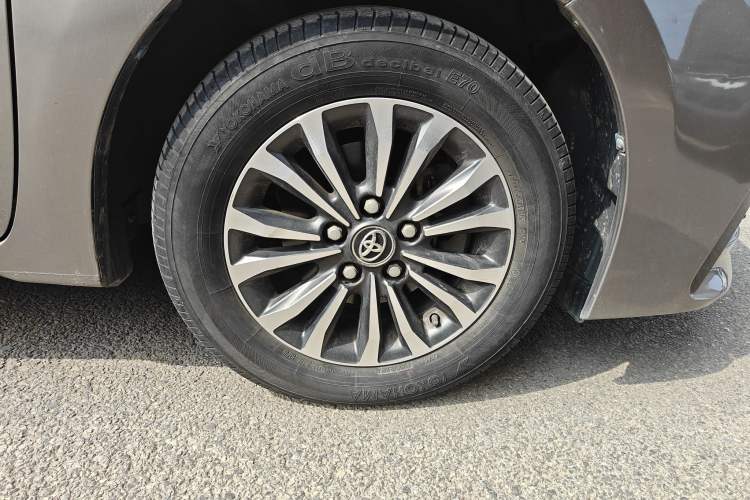Used Toyota Corolla 2018 1.2T S-CVT GL-i Zhihui Edition Right Front Wheel Hub