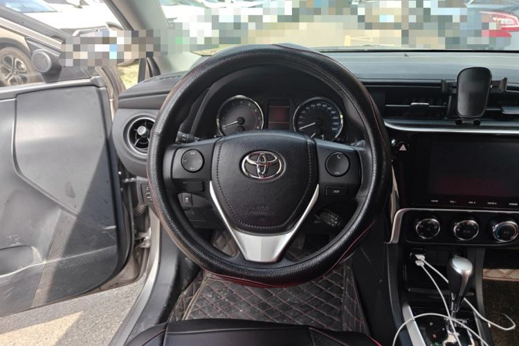 Used Toyota Corolla 2018 1.2T S-CVT GL-i Zhihui Edition Steering Wheel