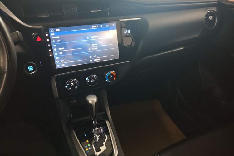 Used Toyota Corolla 2018 1.2T S-CVT GL Smart Enjoyment Version Audio And AC Panel