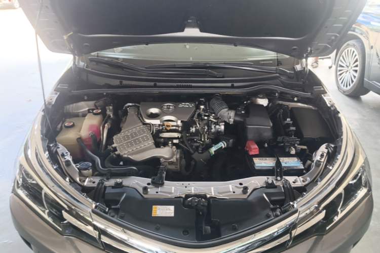 Used Toyota Corolla 2018 1.2T S-CVT GL Smart Enjoyment Version Engine Bay
