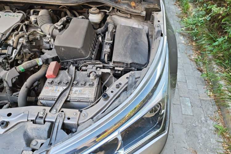Used Toyota Corolla 2018 1.2T S-CVT GL-i Zhihui Edition Engine Bay Left