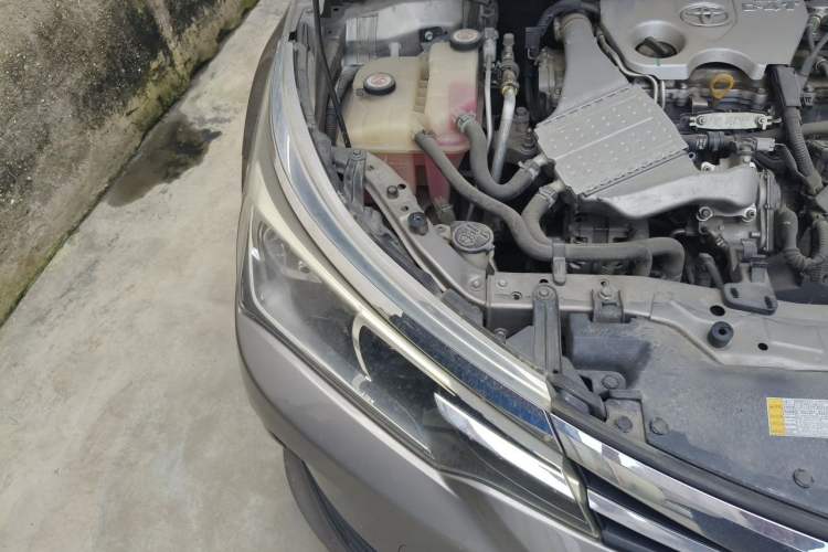 Used Toyota Corolla 2018 1.2T S-CVT GL Smart Enjoyment Version Engine Bay Right