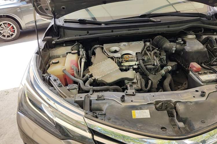 Used Toyota Corolla 2018 1.2T S-CVT GL-i Zhihui Edition Engine Bay Right