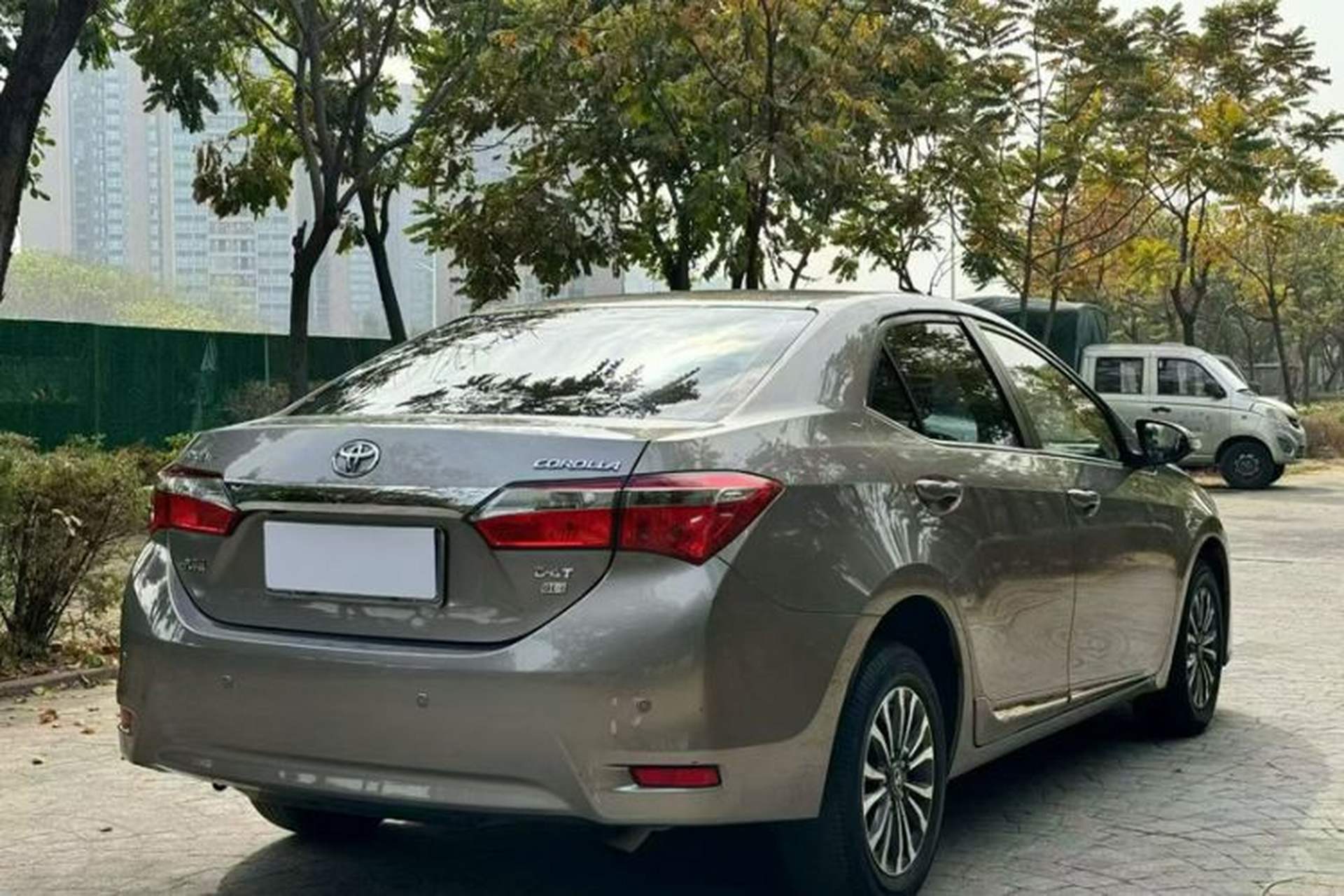 Used Toyota Corolla 2018 1.2T S-CVT GL-i Zhihui Edition Exterior 5