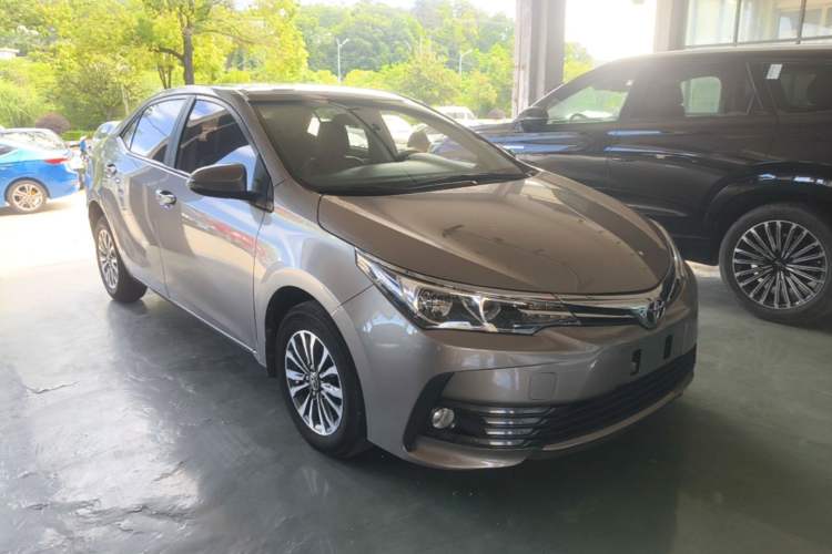 Used Toyota Corolla 2018 1.2T S-CVT GL Smart Enjoyment Version Front Right 45 Deg