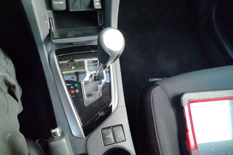 Used Toyota Corolla 2018 1.2T S-CVT GL-i Zhihui Edition Gear Lever