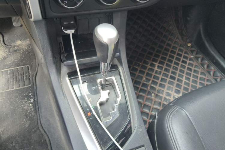 Used Toyota Corolla 2018 1.2T S-CVT GL Smart Enjoyment Version Gear Lever