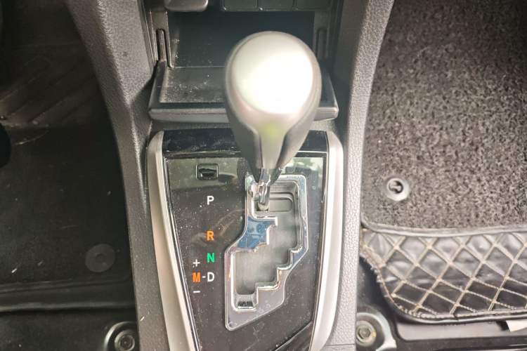 Used Toyota Corolla 2018 1.2T S-CVT GL Smart Enjoyment Version Gear Lever