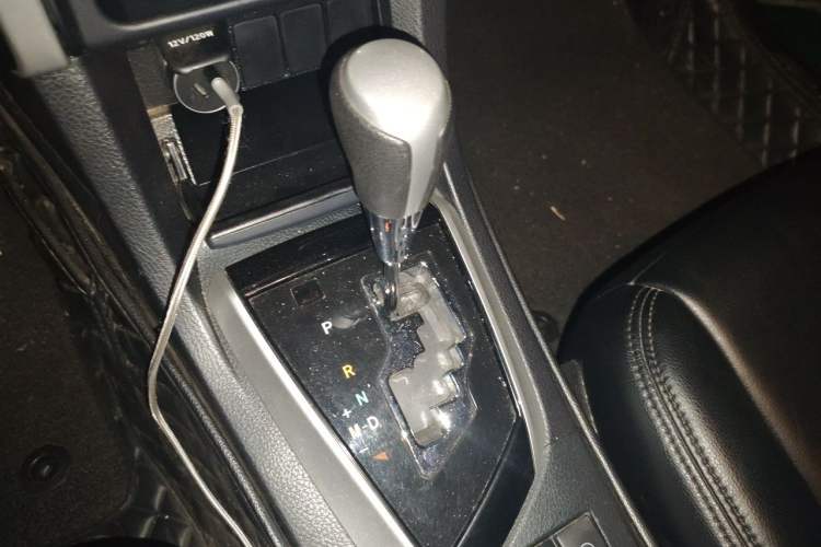Used Toyota Corolla 2018 1.2T S-CVT GL Smart Enjoyment Version Gear Lever