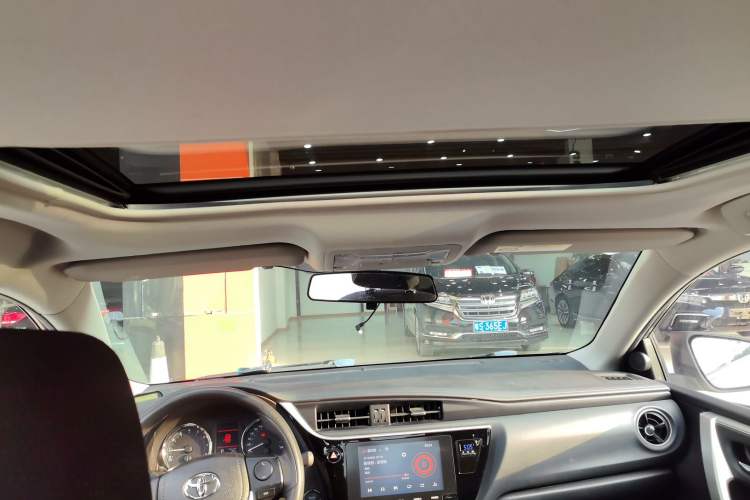 Used Toyota Corolla 2018 1.2T S-CVT GL-i Zhihui Edition Headliner