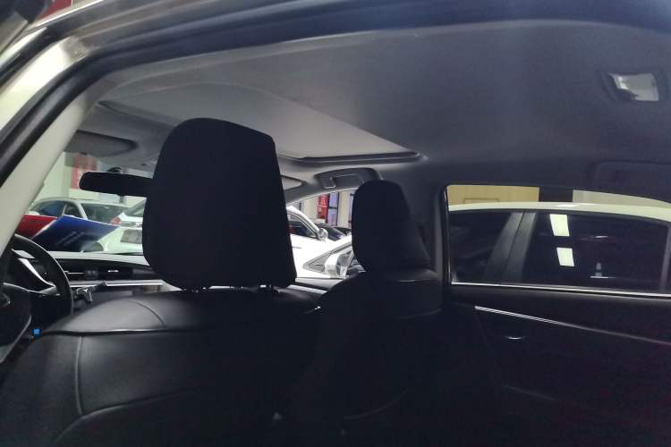 Used Toyota Corolla 2018 1.2T S-CVT GL-i Zhihui Edition Headliner