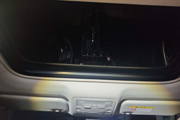 Used Toyota Corolla 2018 1.2T S-CVT GL-i Zhihui Edition Headliner