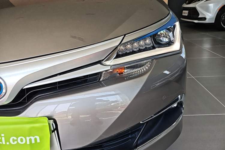 Used Toyota Corolla 2018 Dual-Engine 1.8L E-CVT Smart Edition Left Front Headlight
