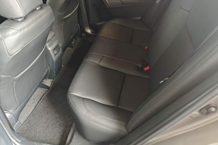 Used Toyota Corolla 2018 1.2T S-CVT GL Smart Enjoyment Version Left Rear Seat