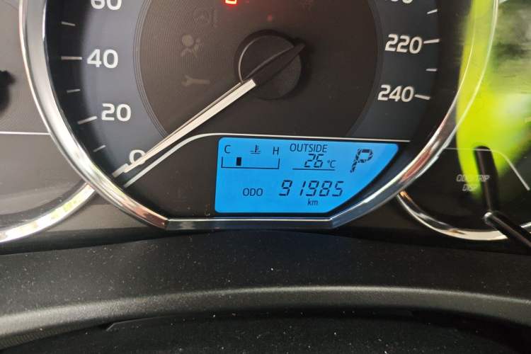 Used Toyota Corolla 2018 1.2T S-CVT GL Smart Enjoyment Version Odometer Close Up