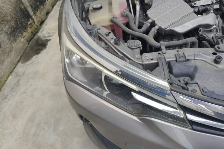 Used Toyota Corolla 2018 1.2T S-CVT GL Smart Enjoyment Version Right Front Headlight